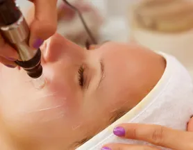 Hidraglow facial en Barcelona