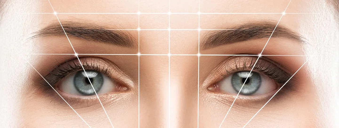 Elevación de cejas en Barcelona
