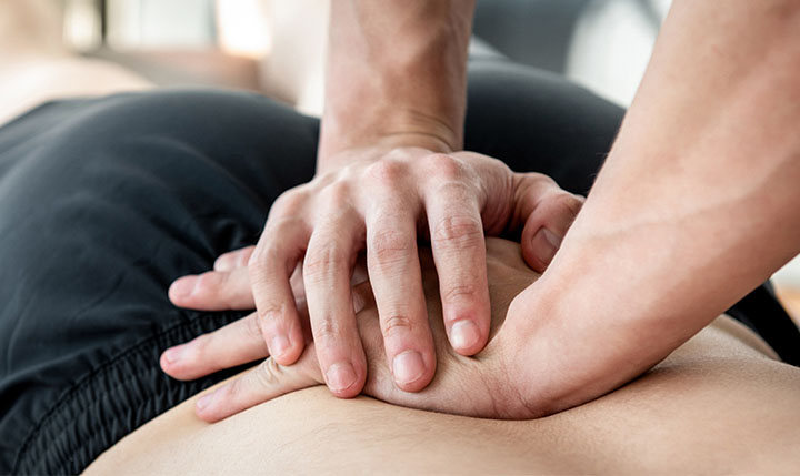 Rehabilitación-fisioterapia-masaje-terapéutico
